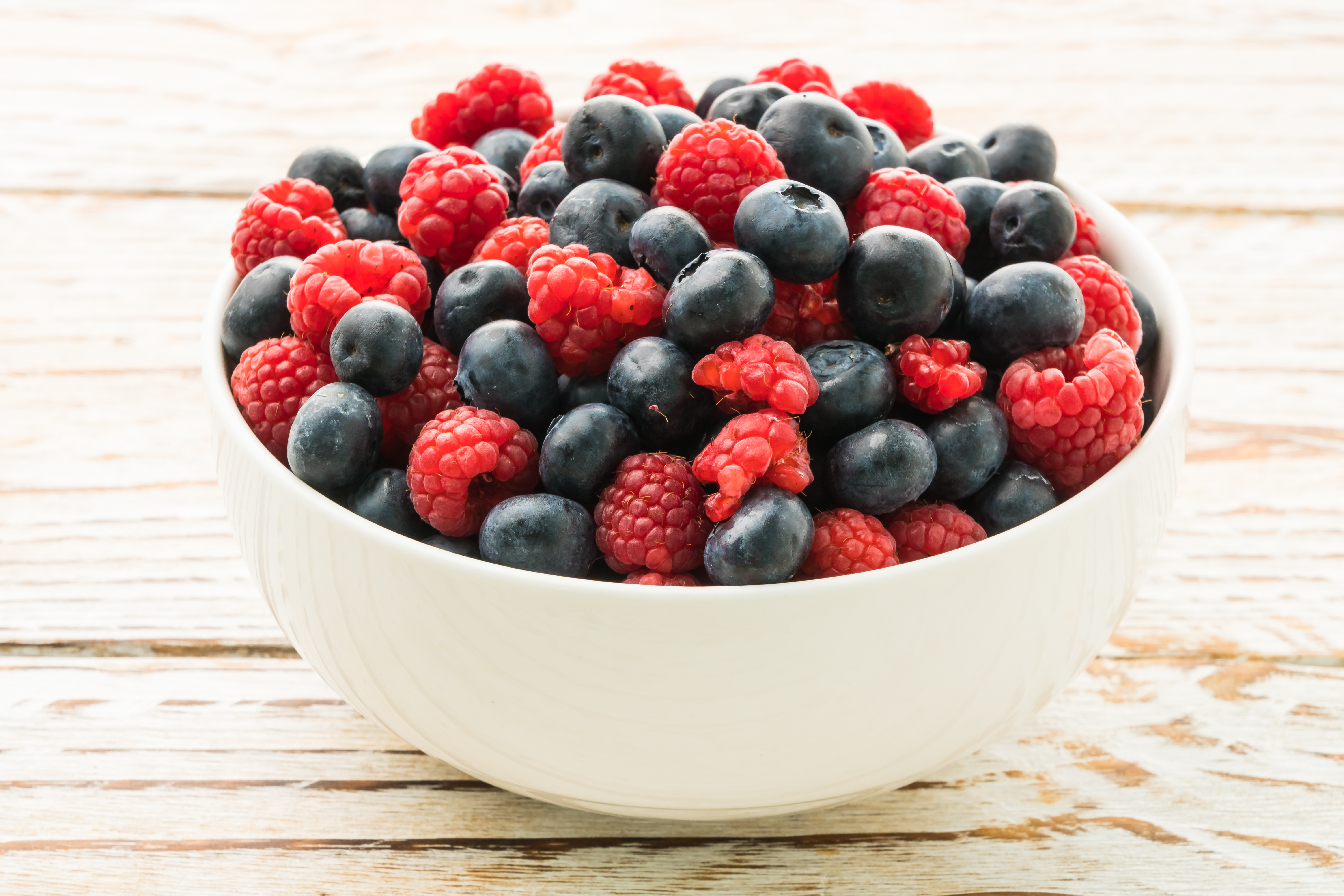Fresh mixed berries in a bowl